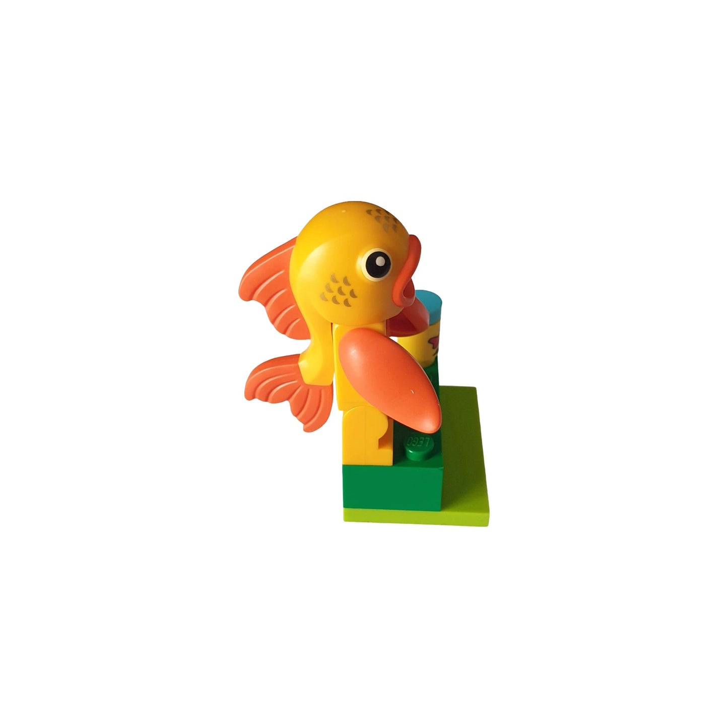 Fish LEGO® Mini Figure with Trackable Brick - Just Geocaching