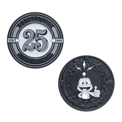 Front and reverse views of the Geocaching Since 2000 Geocoin showing the number 25 and Signal the Frog