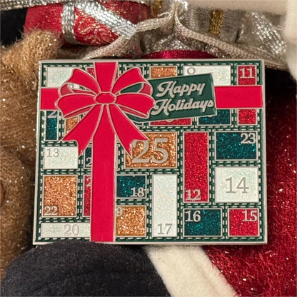 Happy Holidays Geocoin